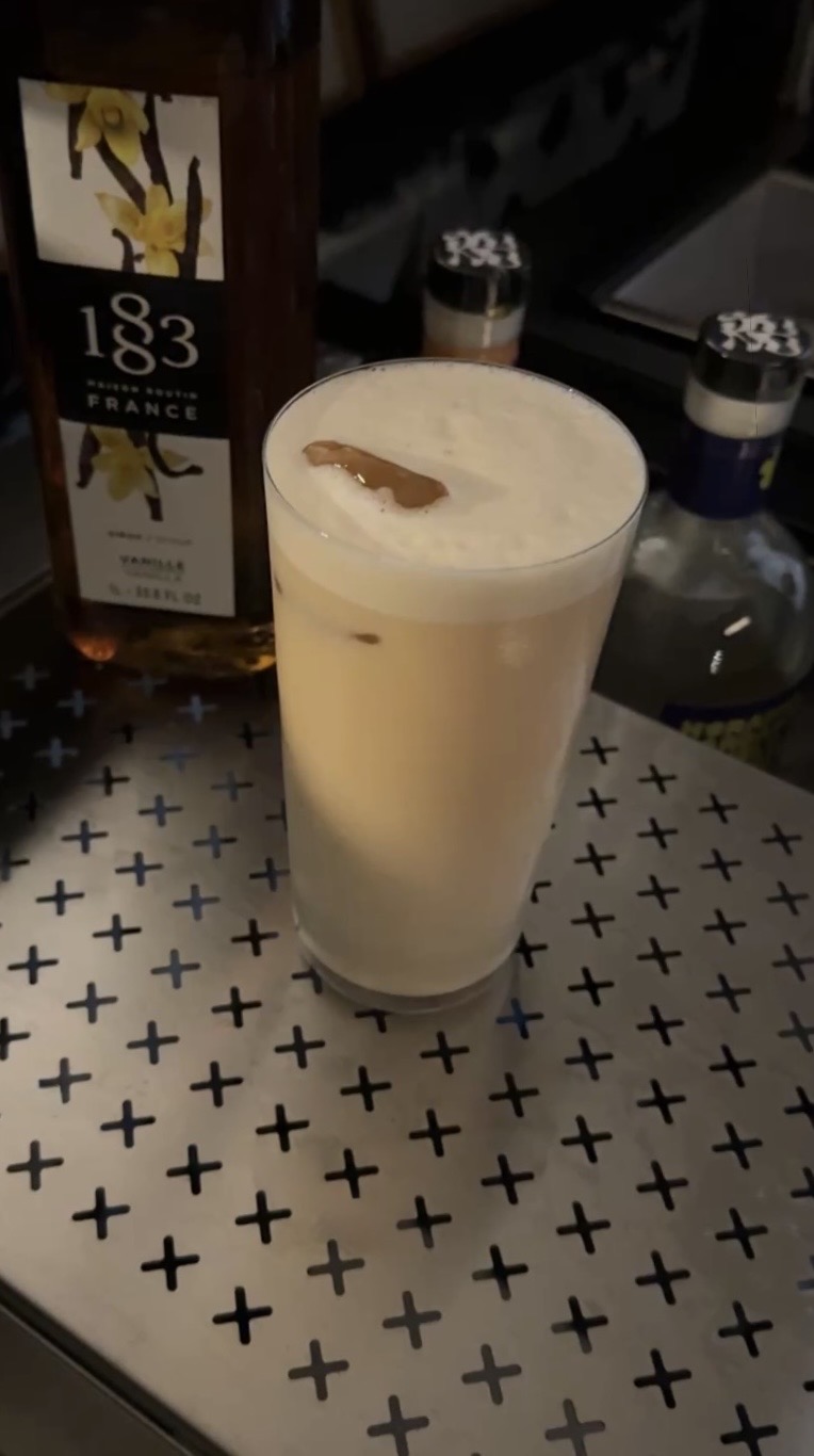 Vanilla rooibos tea latte no caffeine